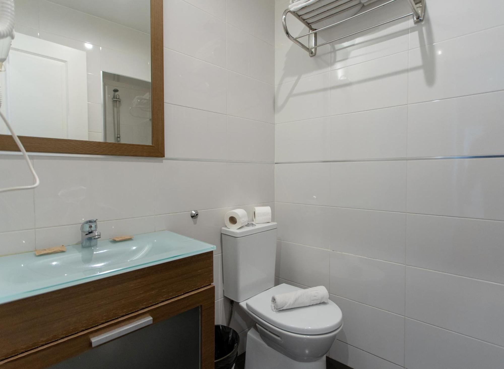 Apartamentos Nickel Madri Exterior foto